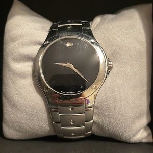 Men’s movado 11-28-08 watch series 8113283